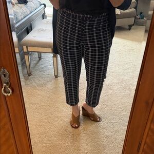 Amanda & Chelsea, black and white Plaid Women's Pants